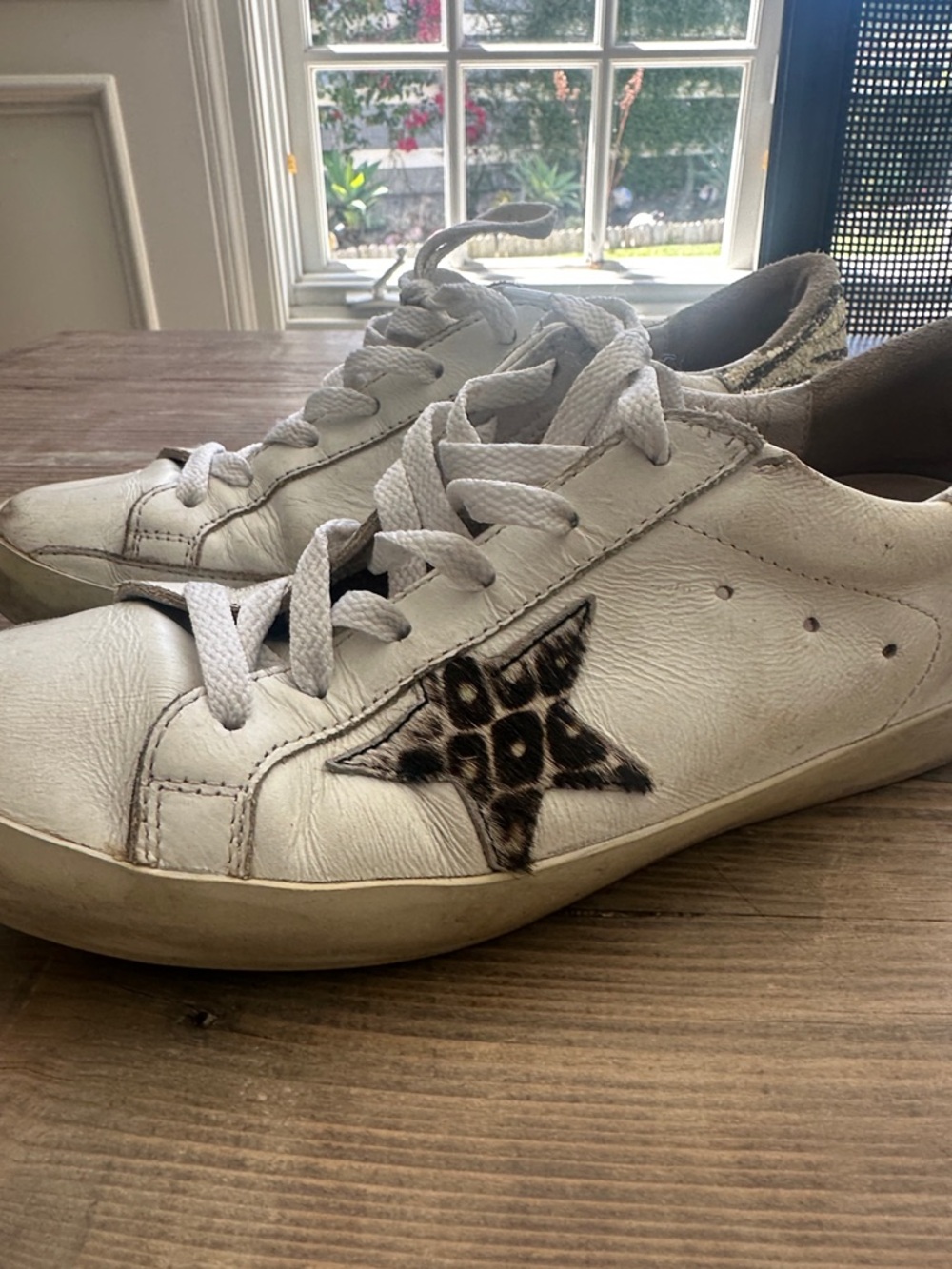 Golden Goose White Leather Sneakers with Leopard Star Detail and Gold Heel - Picture 5 of 12